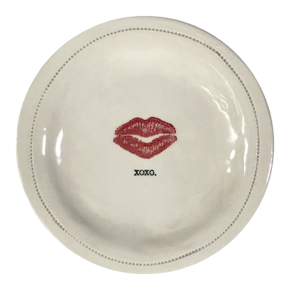 XOXO. - Porcelain Round